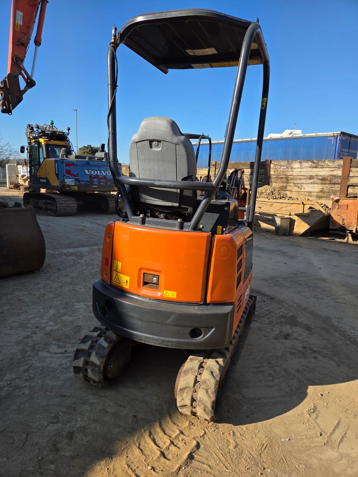 Hitachi ZX19-6 Canopy 2020 1620hrs (choice of 2) - AJ & MJ