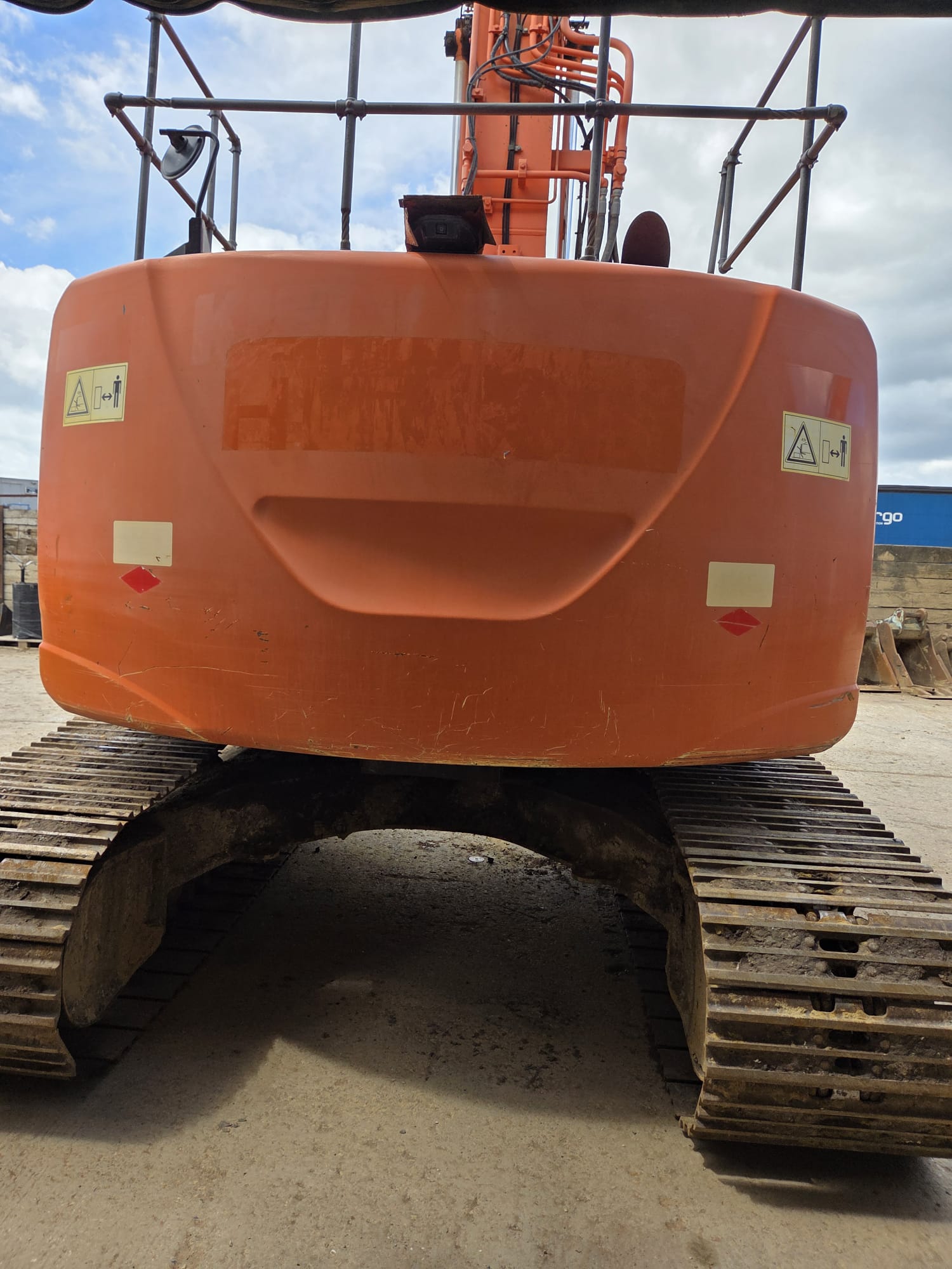 Hitachi ZX225 USRL-5B 2015 sn 301992 8225hrs - AJ & MJ Plant