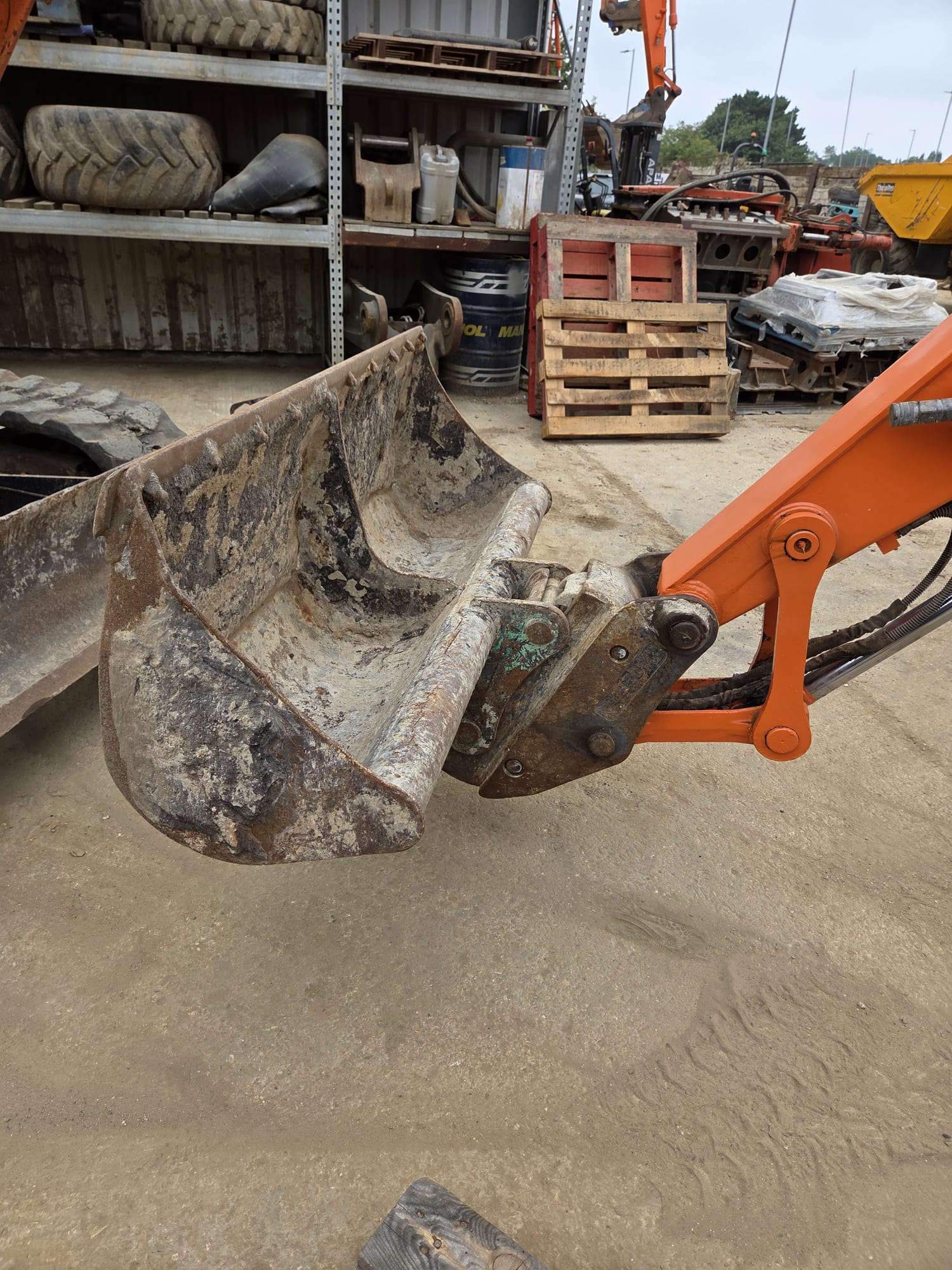 Hitachi ZX85USB-5A 2016 7827hrs POA - AJ & MJ Plant Sales