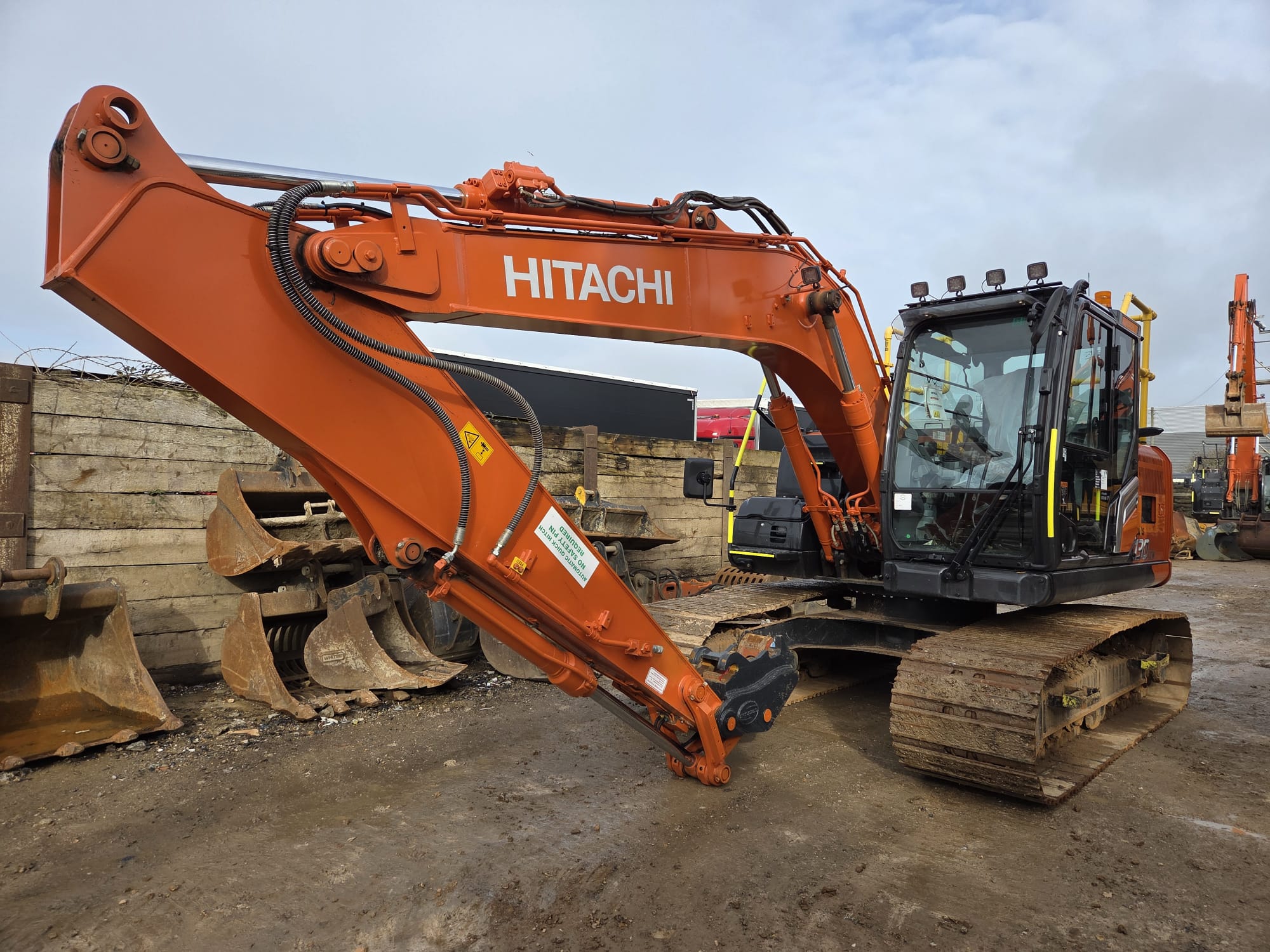 Hitachi ZX130LCN-7 2024 1516hrs - AJ & MJ Plant Sales