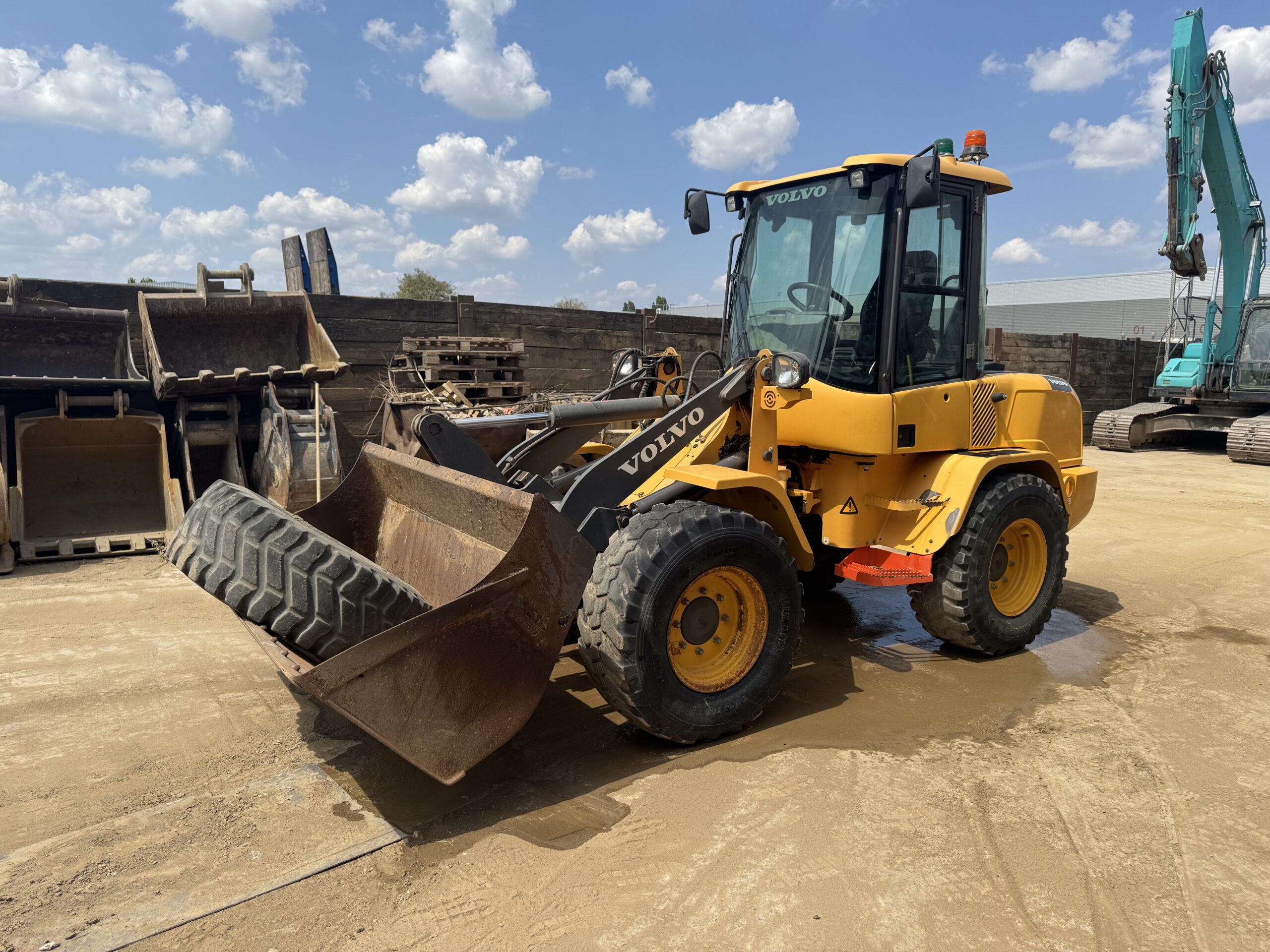 Volvo L30G Wheeled Loader